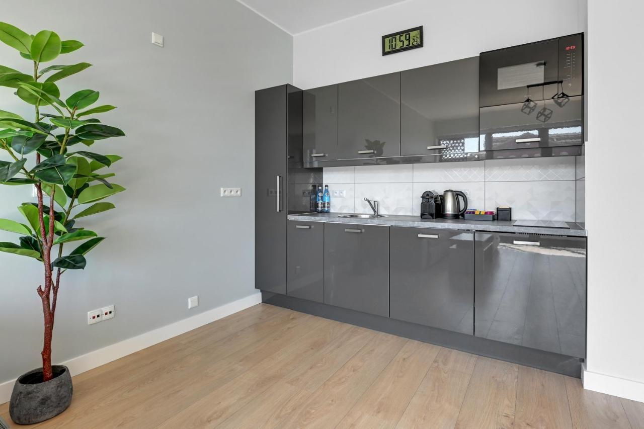 Symfonia Amazing River View Apartment By Downtown Apartments Гданск Екстериор снимка